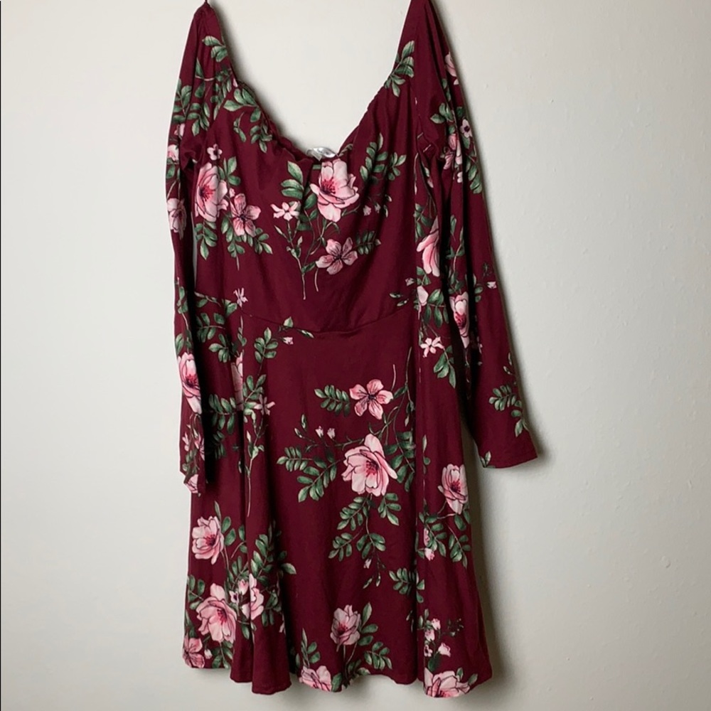 Off the Shoulder Burgundy Flower Dress